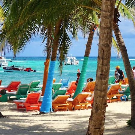 Sol Caribe Suites - Playa Los Corales - Beach Club, Wifi, Swimming Pool プンタ・カナ エクステリア 写真