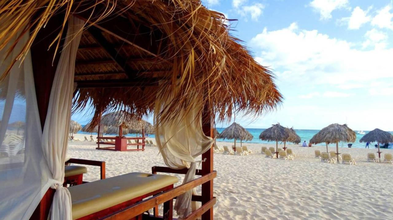 Sol Caribe Suites - Playa Los Corales - Beach Club, Wifi, Swimming Pool プンタ・カナ エクステリア 写真